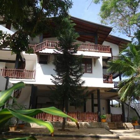 Samans Guesthouse Tangalle Exterior photo
