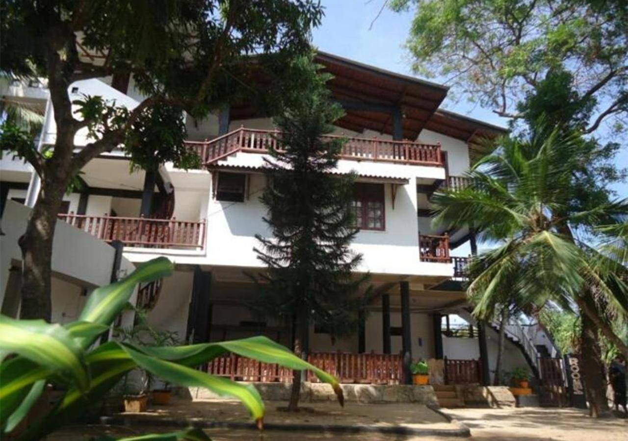 Samans Guesthouse Tangalle Exterior photo